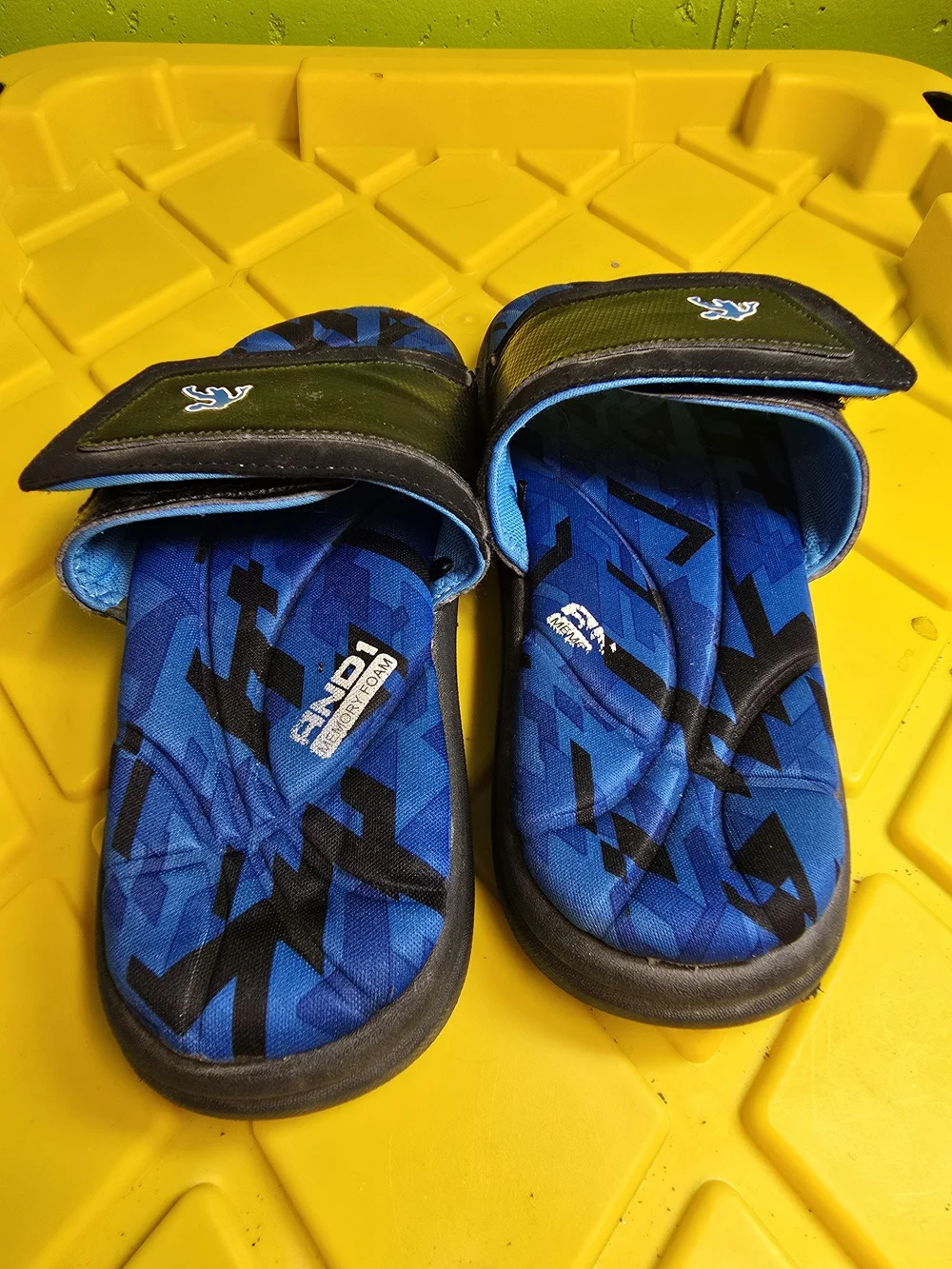 And1 Black Strap Slide with Blue Graphic Footbed